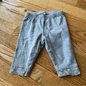 🍭6/$30 Children’s Place Floral Lace Capri Gray Pants for Toddler Girl 18-24 m